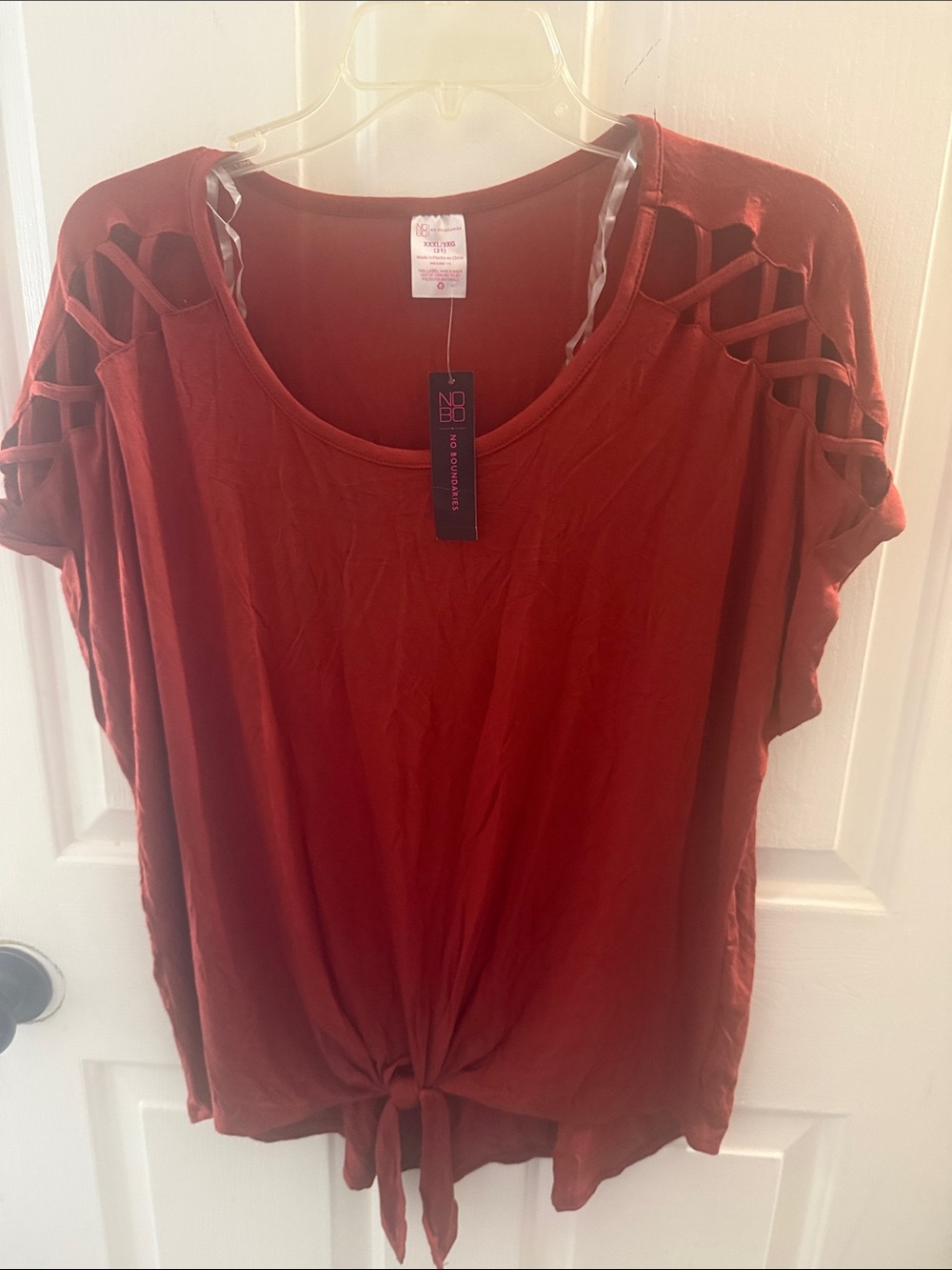 No Boundaries Women's Rust Short Sleeve Tie-Front Top with Lattice Shoulders